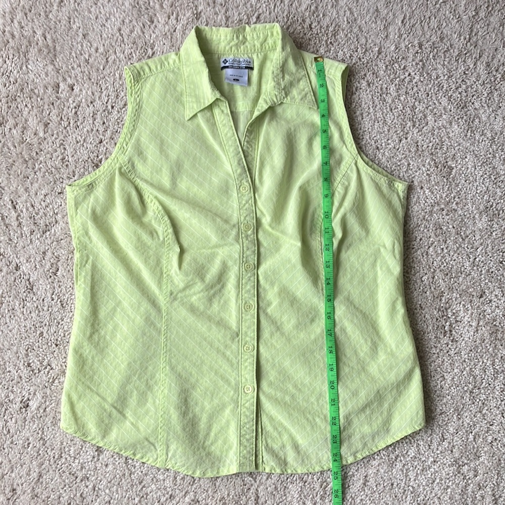 Columbia | Sleeveless Button Down Blouse - Picture 3 of 9